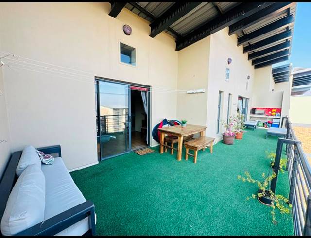 3 BEDROOM TOWNHOUSE FOR SALE IN SOLHEIM